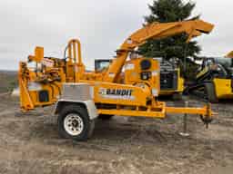 BANDIT 990XP CHIPPER