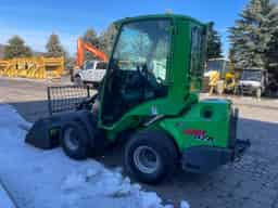 AVANT 528 MINI WHEEL LOADER