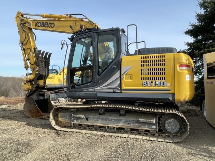 KOBELCO SK130LC-11 EXCAVATOR