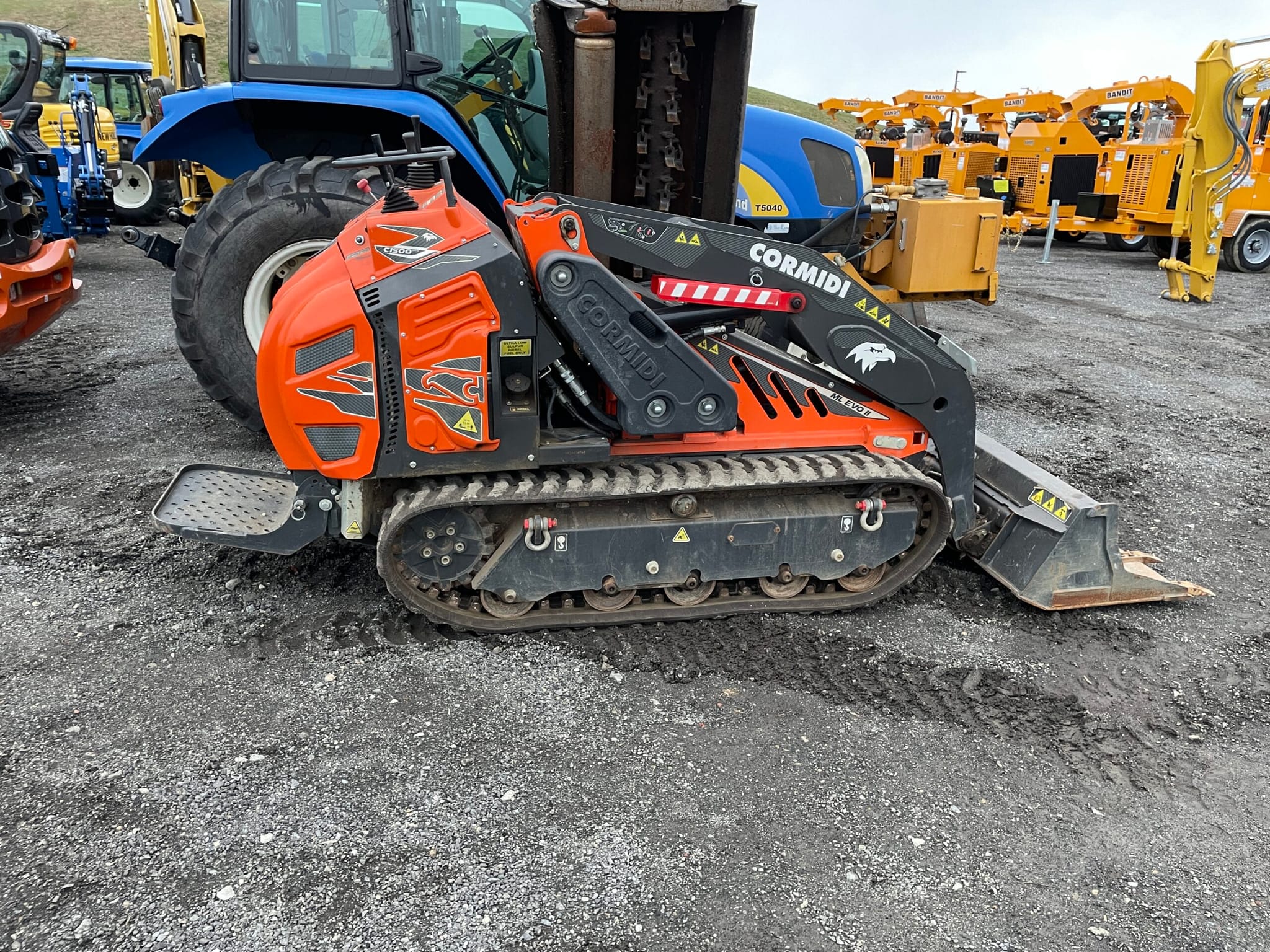 CORMIDI C1500 TRACK LOADER/DUMPER
