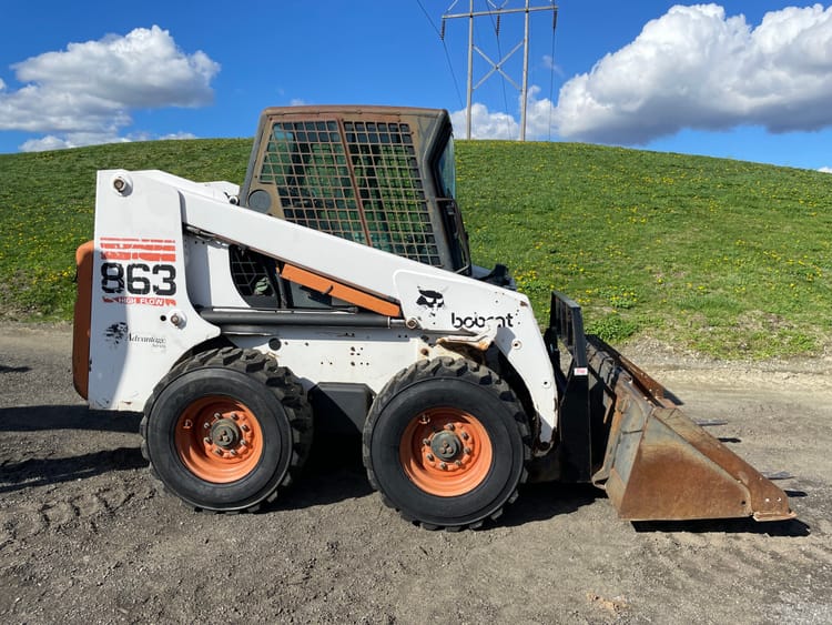 BOBCAT863 SKID STEER